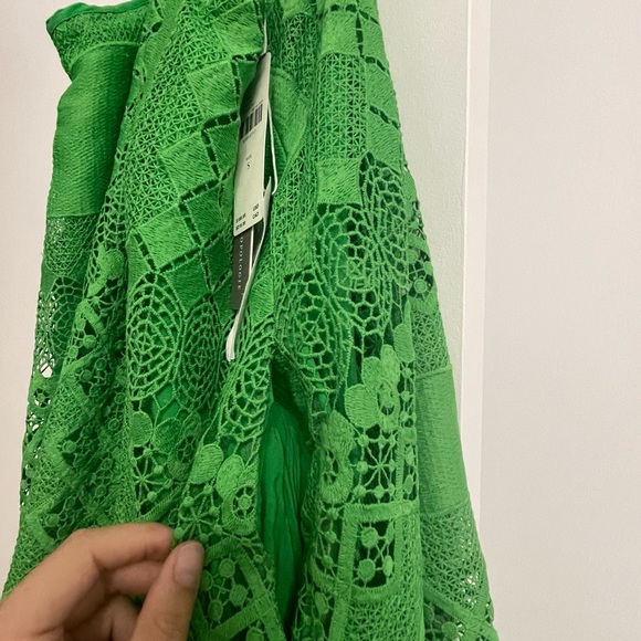 Anthropologie: Halter lace mini dress with pockets (currently sold out online) - Picture 6 of 9